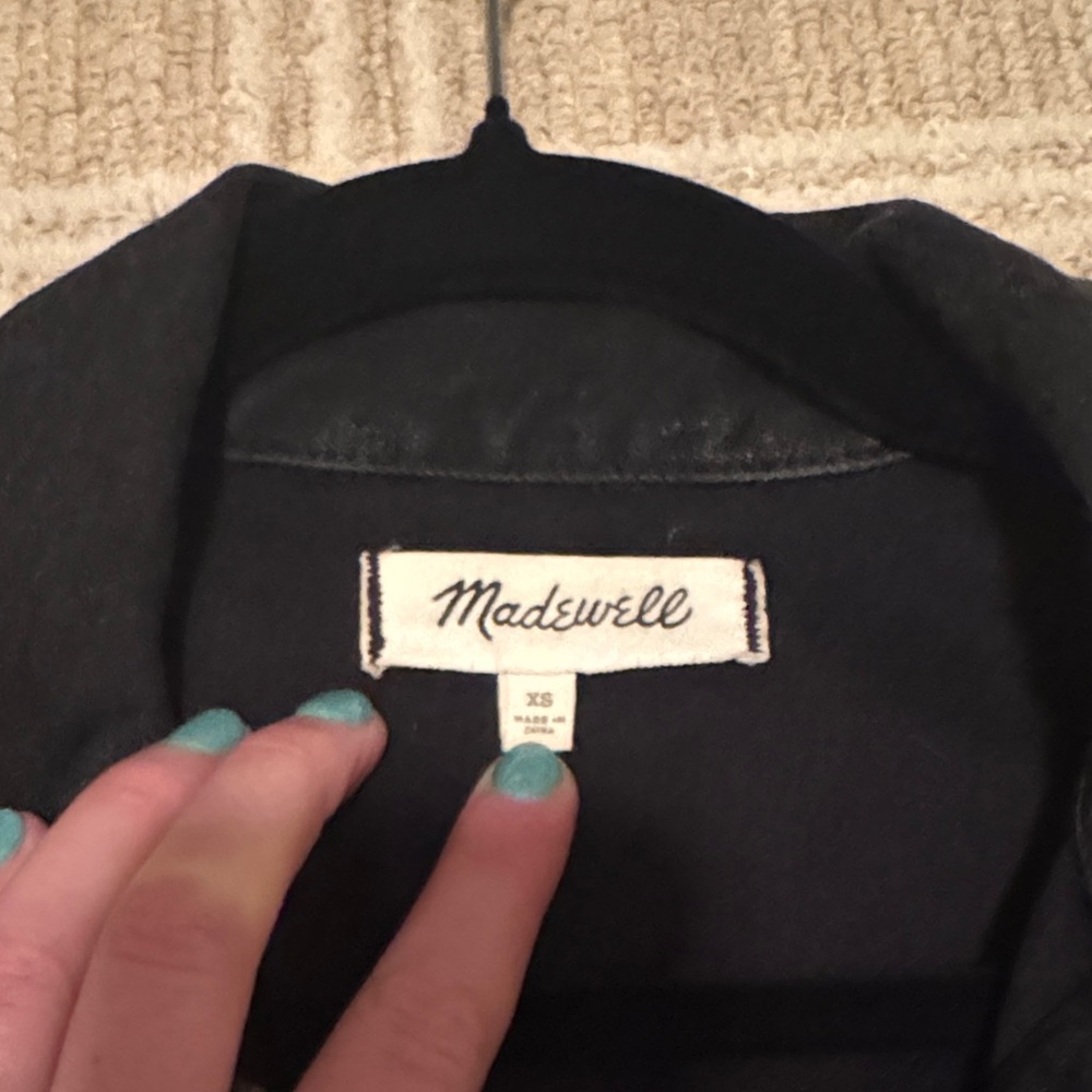 Madewell Washed Black Denim Trucker Jacket - Picture 3 of 4